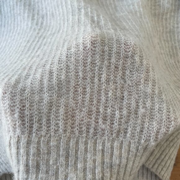 Everlane Alpaca Crew sweater - Picture 5 of 5